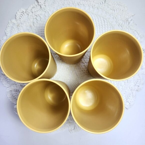 Tupperware Tall Tumblers Set of 5 Harvest Gold 8 oz Juice Cups 873 Vintage 70s - Picture 3 of 11